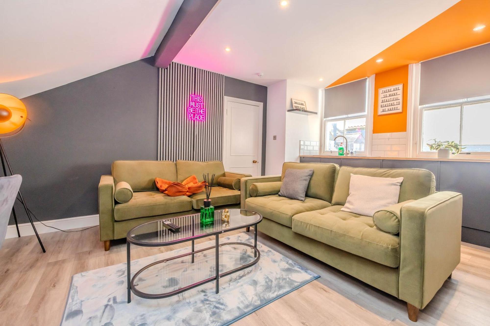 Luxe City Living L 2-Bedroom Flat With Free Parking Brighton Екстериор снимка